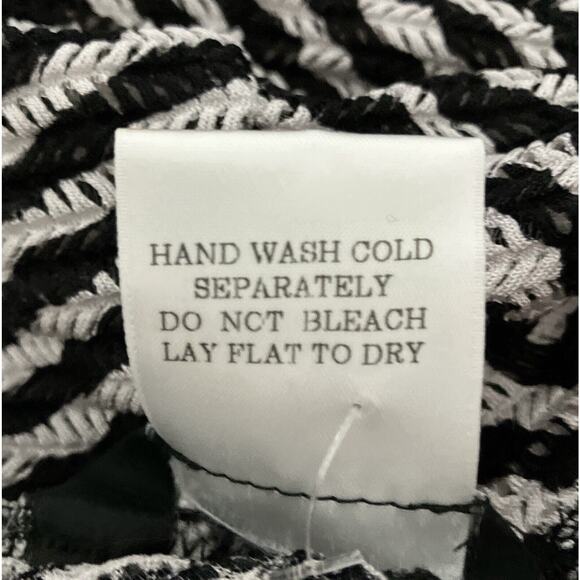 Women’s Open Front Cocoon Cardigan Size M Oversized Geometric Print Light Weight - Picture 6 of 6